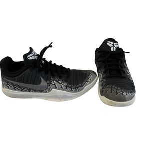 2017 Nike Kobe Bryant Mamba Rage Anthracite Size 9.5 Grey White 908972 001